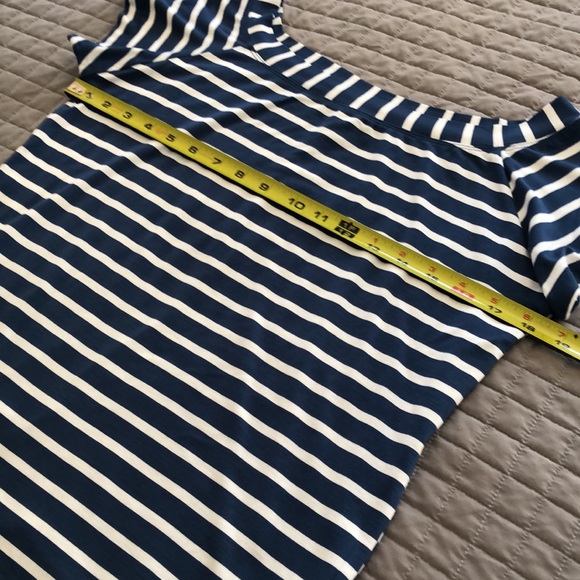 EUC-🌌 Skye’s The Limit Striped Top - Picture 4 of 7